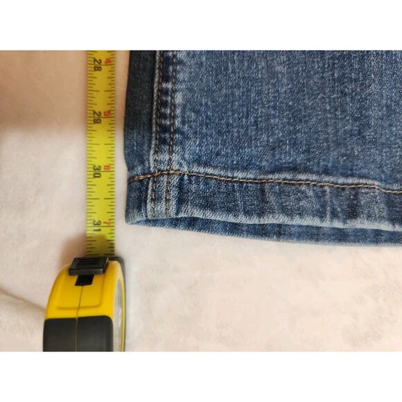 Maurices Curvy Bootcut Jeans Womens 18 Regular 38 X 32 Blue Whiskers Y2k - Picture 9 of 11